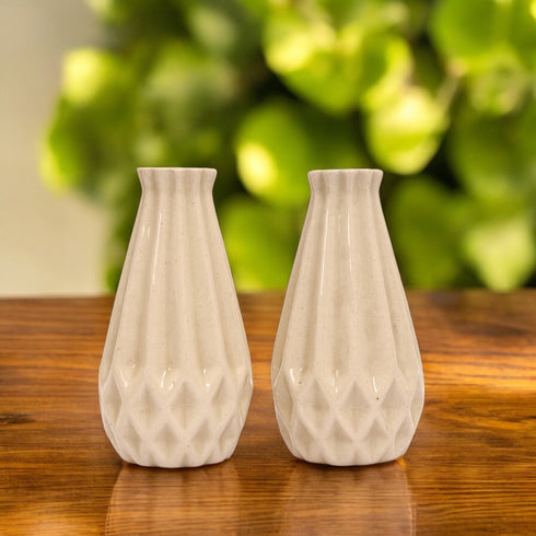 Abstract designed ceramic mini bud vase set (set of 2)
