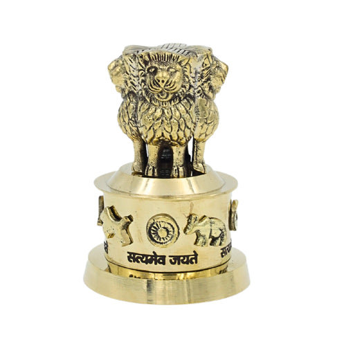 Close-up of four lions and Ashoka Chakra detail on brass Ashok Stambh showpiece