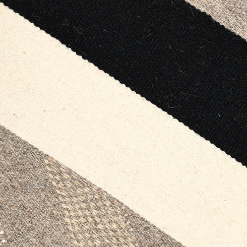 Grey and Ivory Handwoven Jawaja Durrie - Zig-Zag Pattern