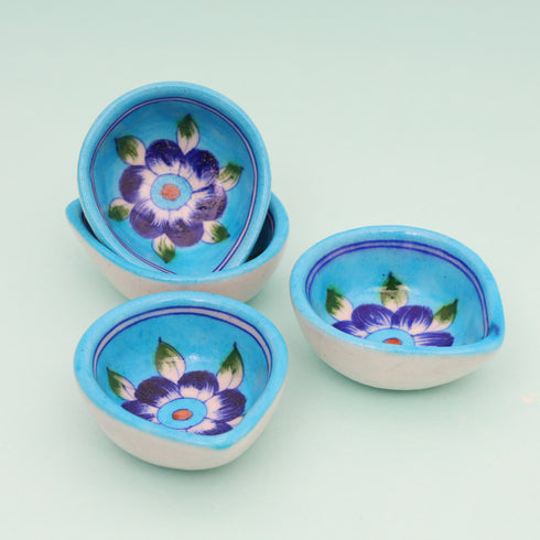Handcrafted Turquoise Blue Blue Pottery Diyas Set - Leaf-Shaped