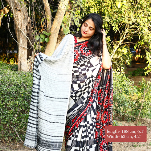 Handwoven Kutchi Bhujodi Stripe Pattern Stole—Black and Grey