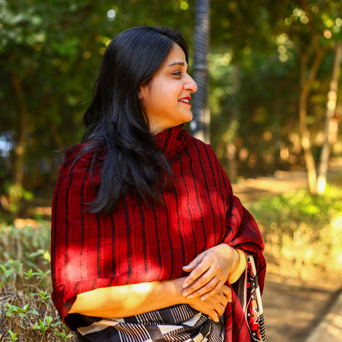Handwoven Maroon and Black Kutchi Bhujodi Stole