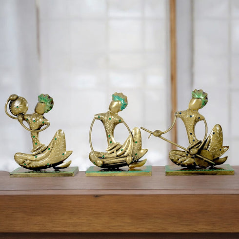 Musicians Trio Showpiece