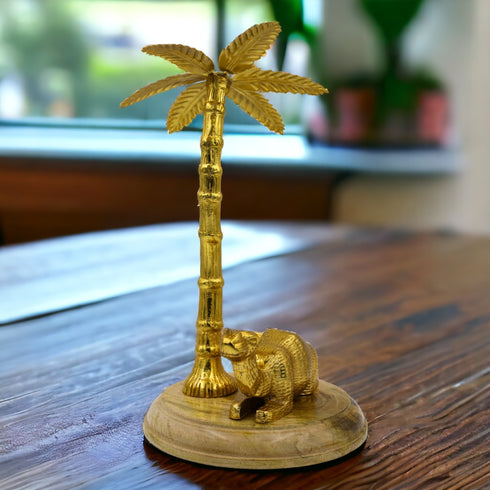 Natriel Camel Statue