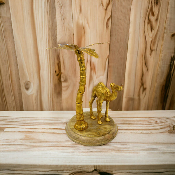 Natriel Camel Statue