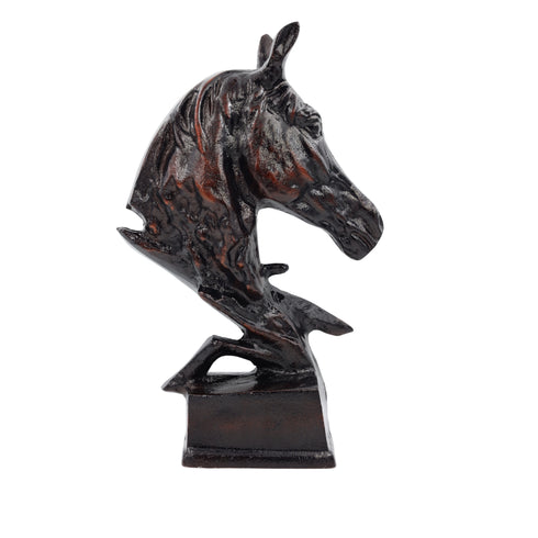 Natriel Horse Statue