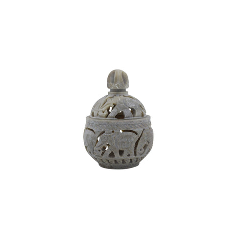 Natriel Soapston Candle Holder