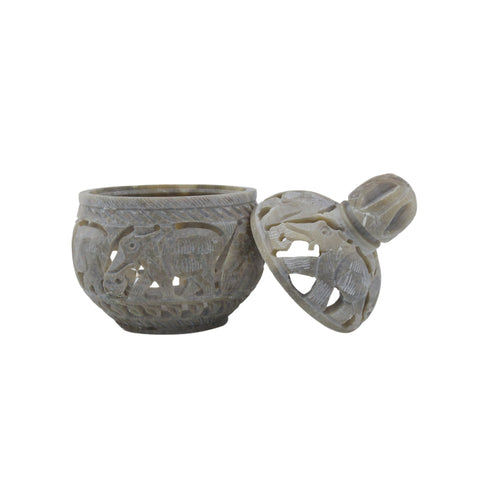 Natriel Soapston Candle Holder