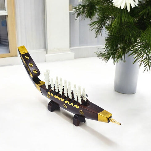 Palliyodam Snake Boat