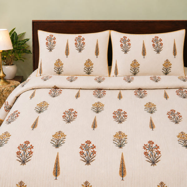 Premium Floral Pattern Cotton King Size Bedsheet, Pillow Cover & Dohar (4-piece set)
