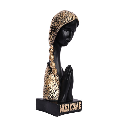 Welcome Lady Showpiece for Home Décor