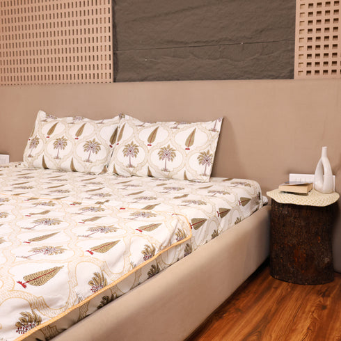 Folded Handcrafted Leaf Lattice Cotton Bedding Set highlighting premium cotton fabric and intricate botanical lattice designs.