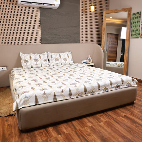 Handcrafted Leaf Lattice Cotton King Size Bedsheet, Pillow Cover and Dohar 4-piece set featuring elegant leaf lattice patterns on soft cotton fabric.