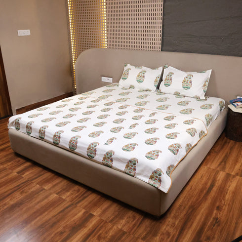 Handcrafted Cotton Bedsheet and Pillow Cover Set with Paisley Motifs