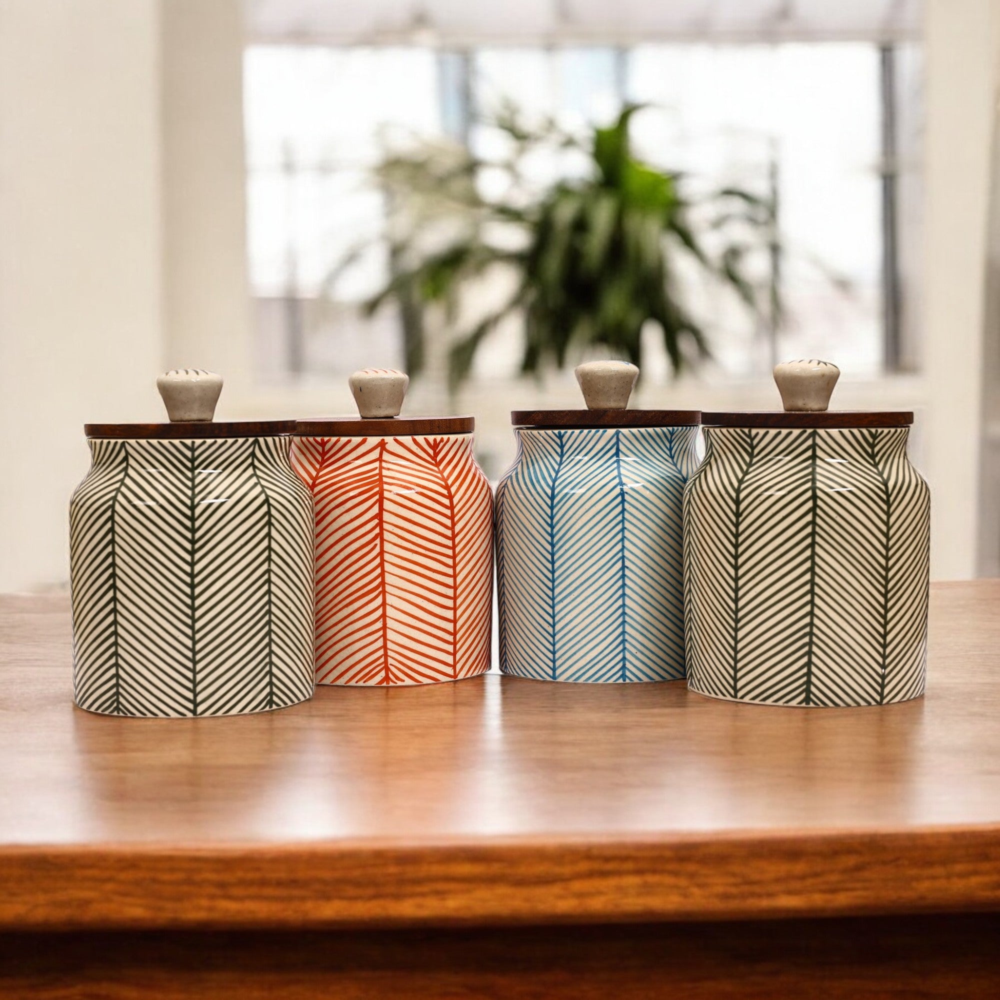 Ceramic Jar with Wooden Lid (Set of 4)