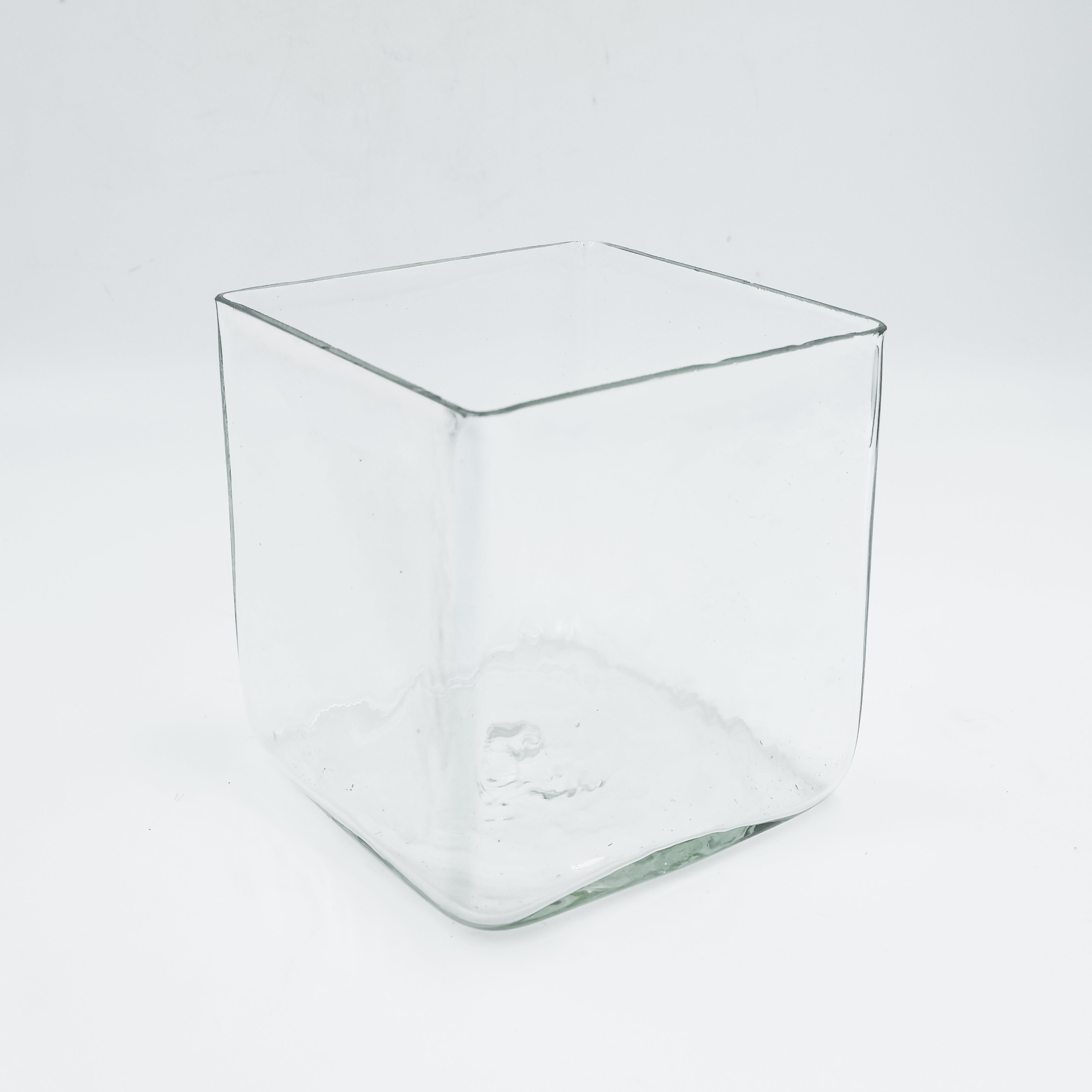 Chic Decorative Glass Square Flower Vase – Stylish Centerpiece for Any Space