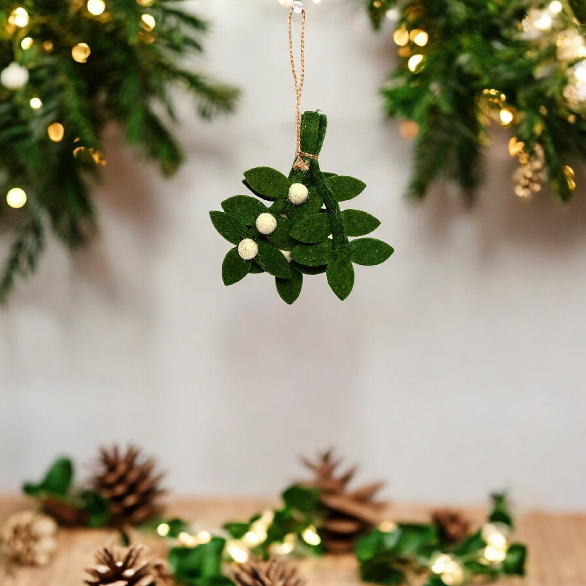 Christmas Décor Handmade Felt Mistletoe Bunch - Green