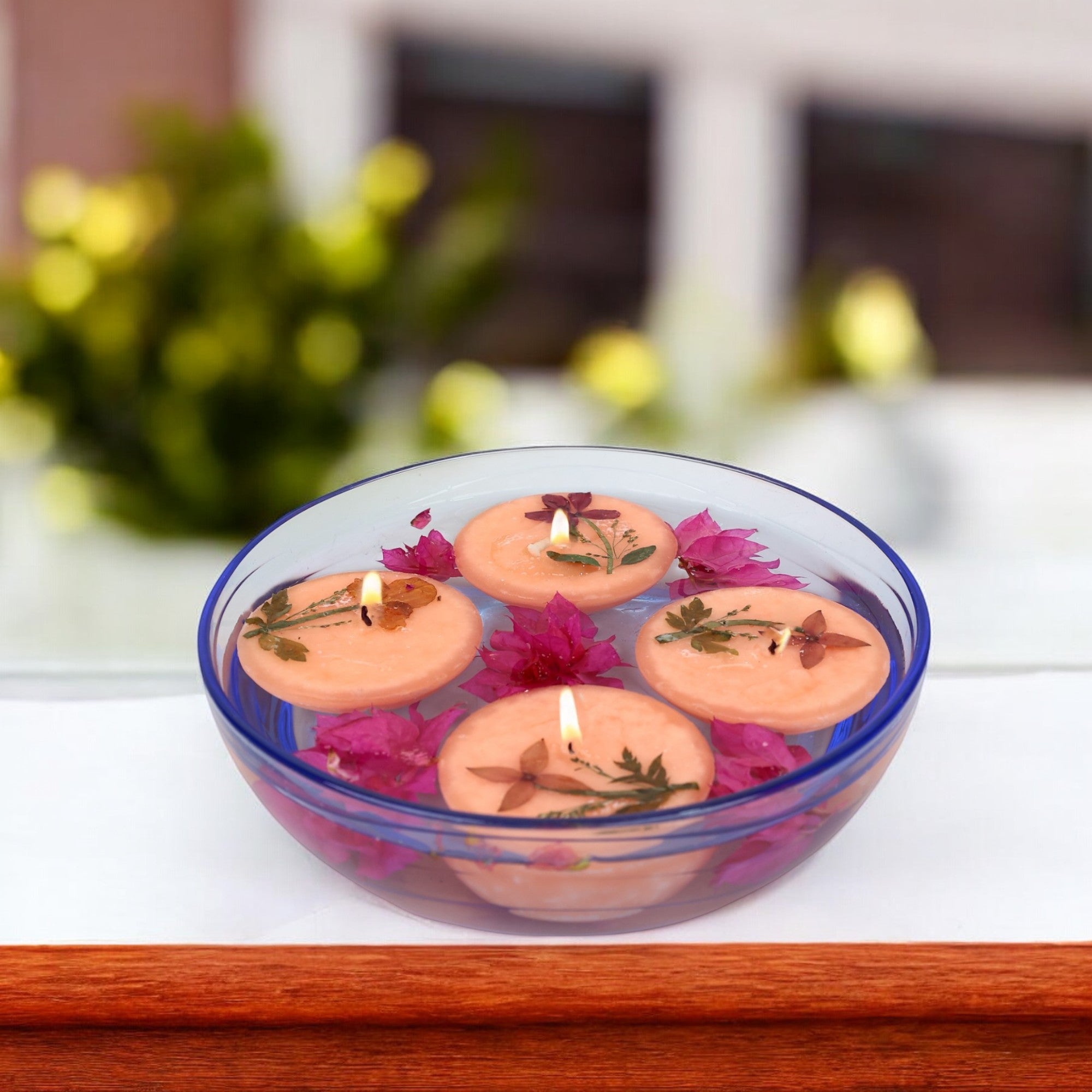 Set of 4 Floating Scented Candles