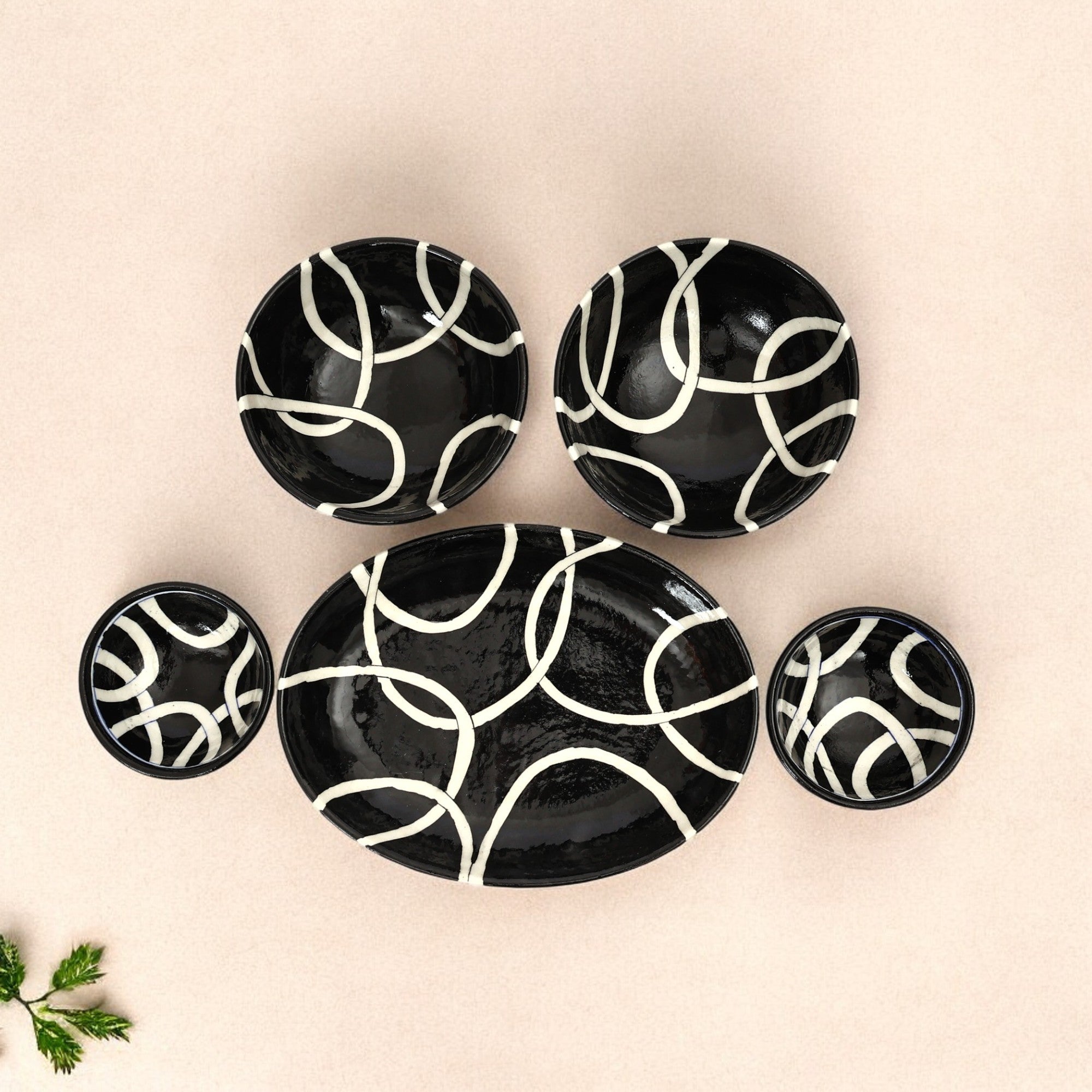 Handcrafted Black & White Blue Pottery Bowl & Plate Set – Modern Jaipur Art