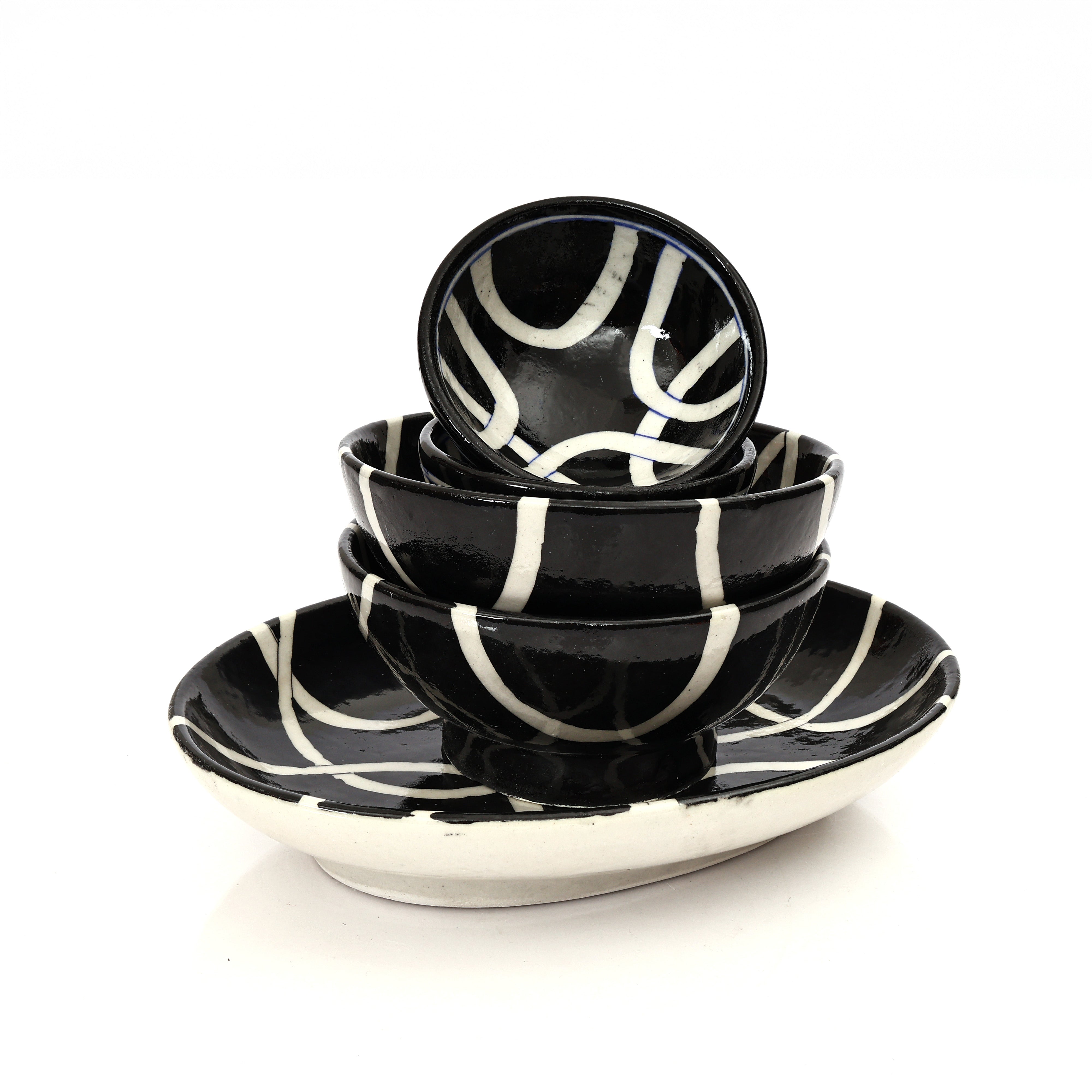 Handcrafted Black & White Blue Pottery Bowl & Plate Set – Modern Jaipur Art