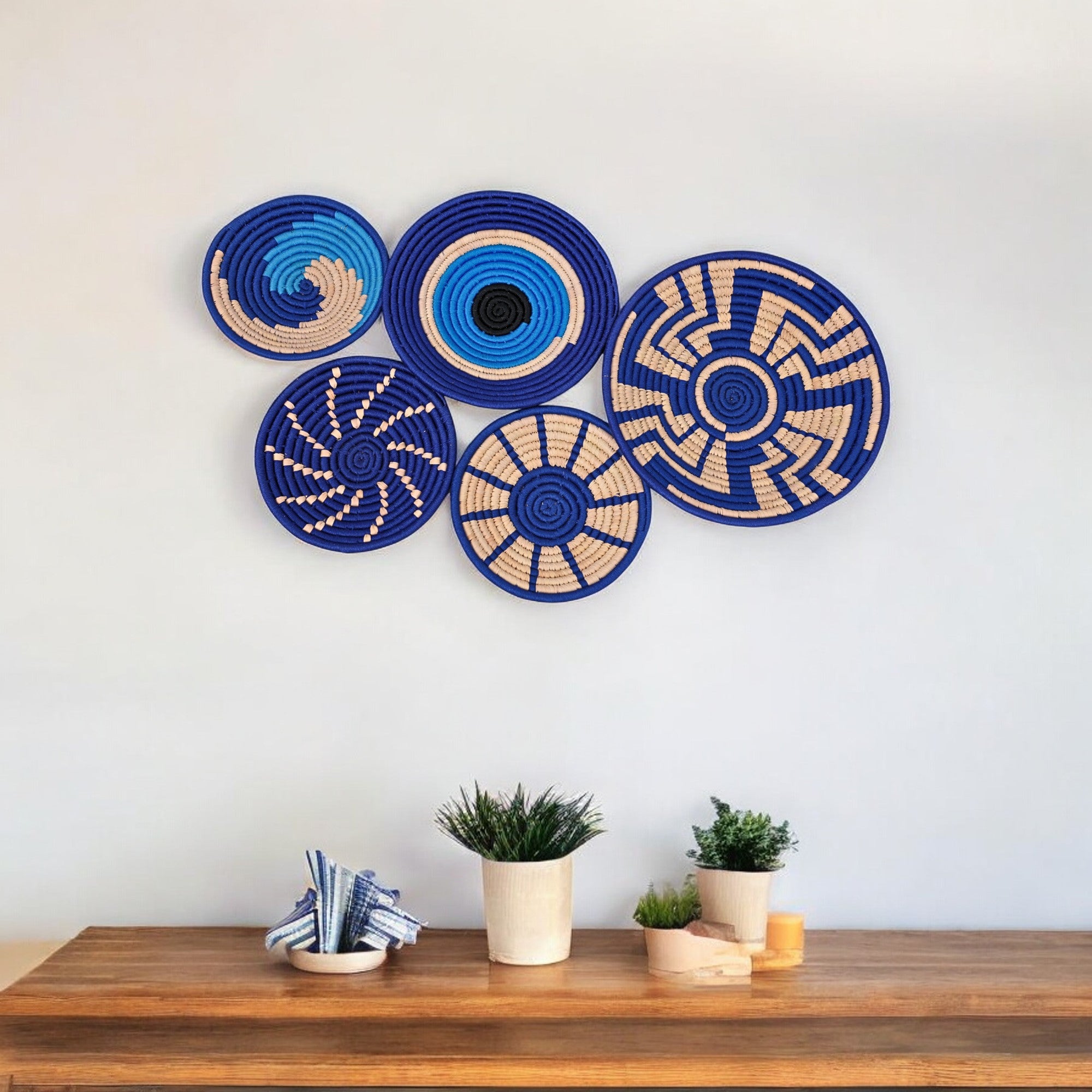 Handcrafted Sabai Grass Wall Decor Basket – Set 
