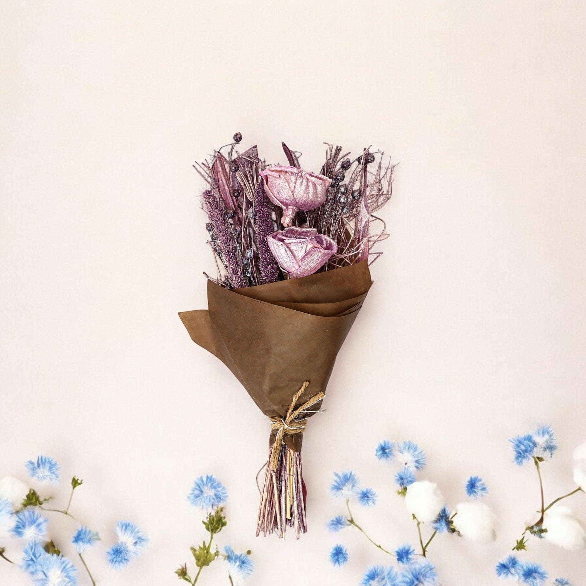 Mini Lavender Shola Rose Dried Flower Bouquet – 19.5g Rustic Handcrafted Arrangement for Gift Hampers & Tabletop Decor