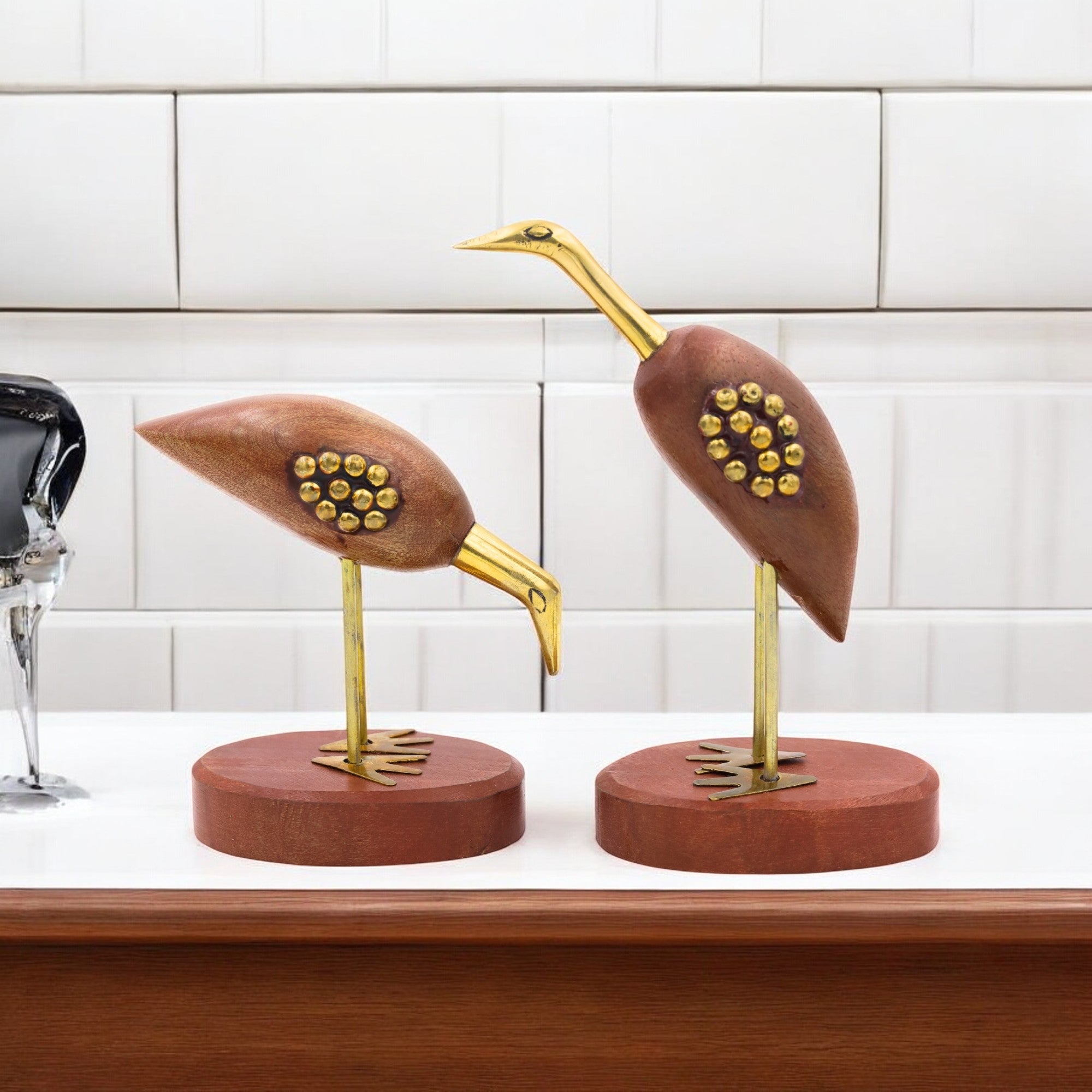 Natriel Wooden Swan Set