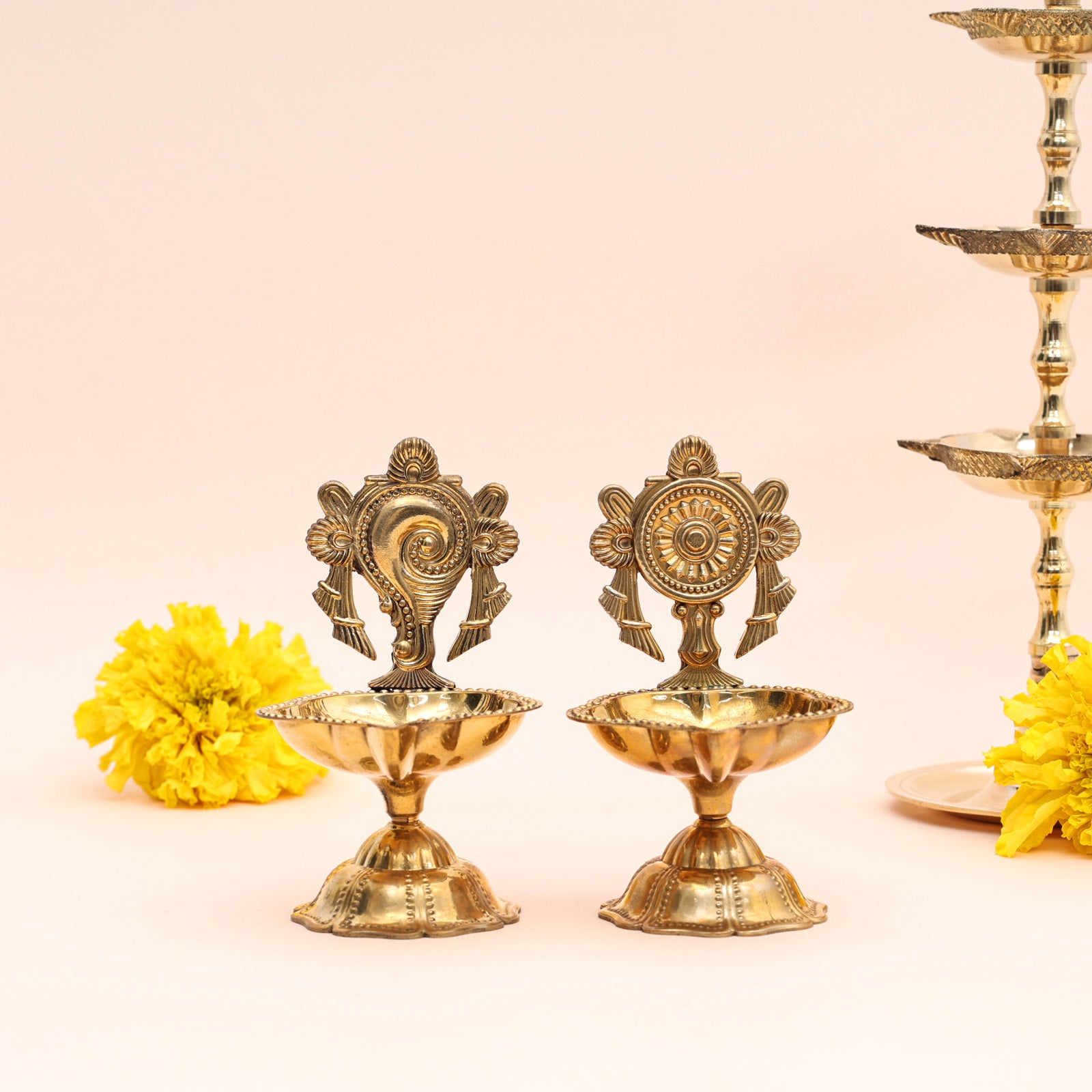 Pure Brass Shankh Chakra Diya – Pooja Essential