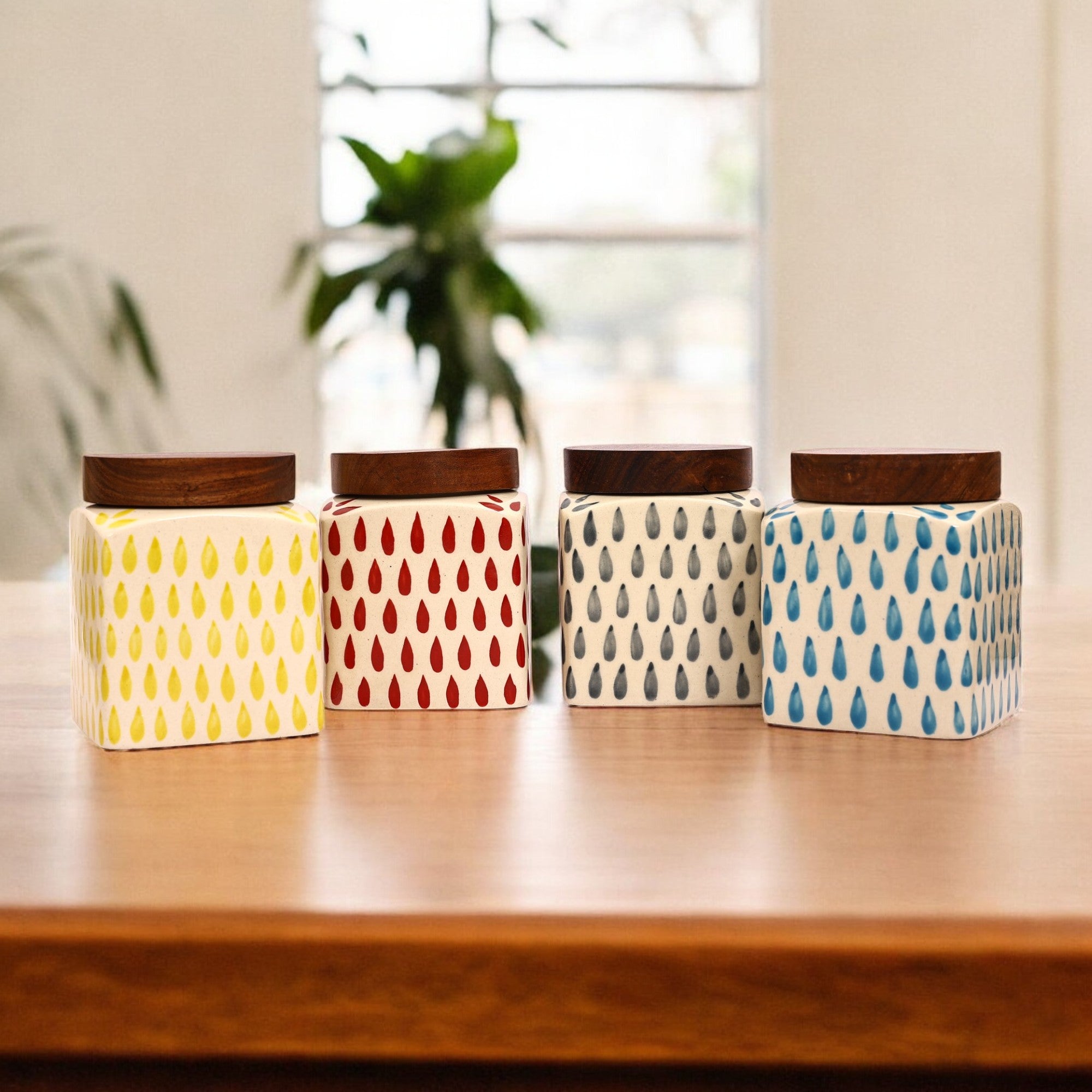 Square shared air tight ceramic Jar with pearl drop (Set of 4)