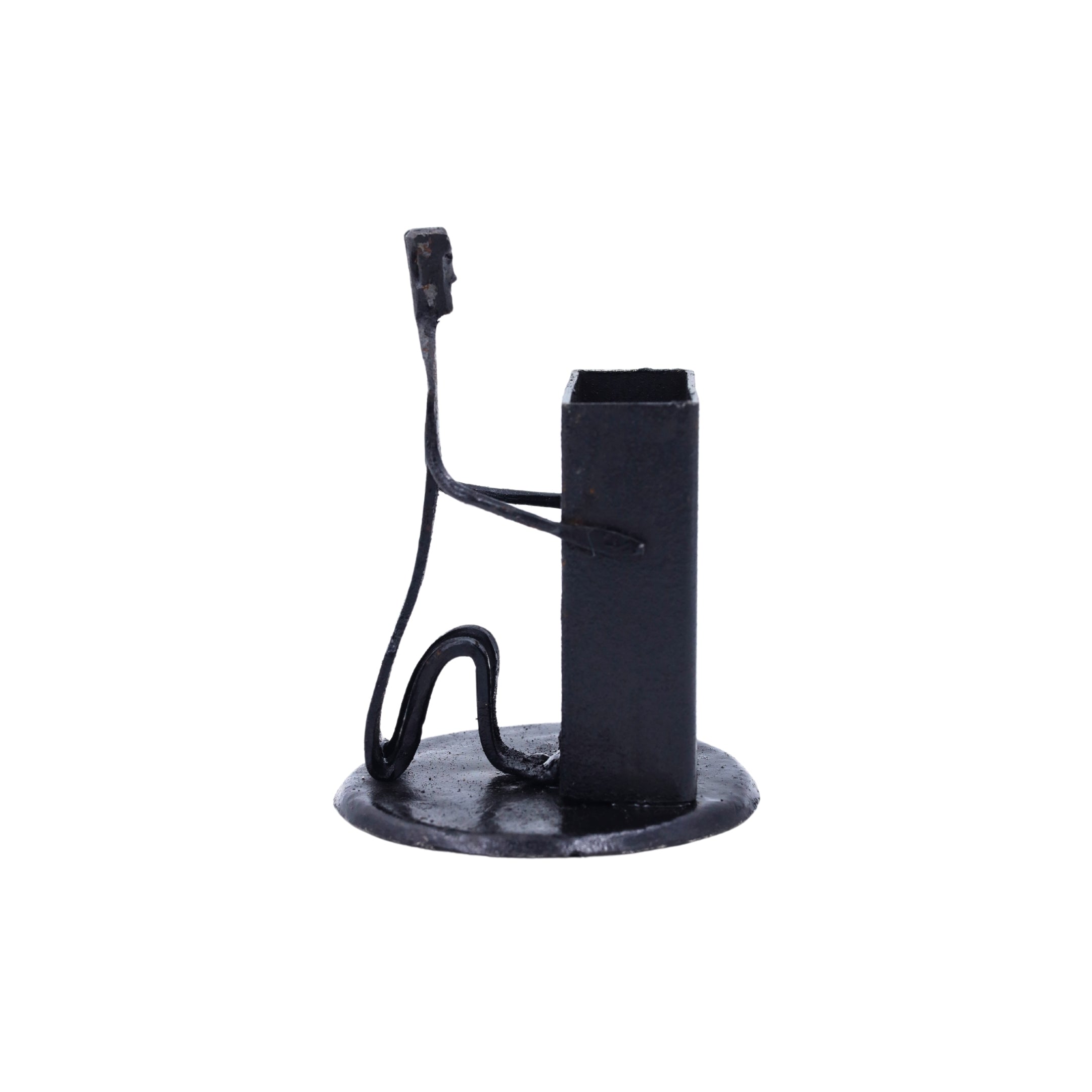 Tribal Men Pen Holder